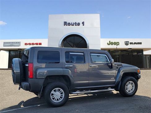 Used 2008 HUMMER H3 Luxury image 5
