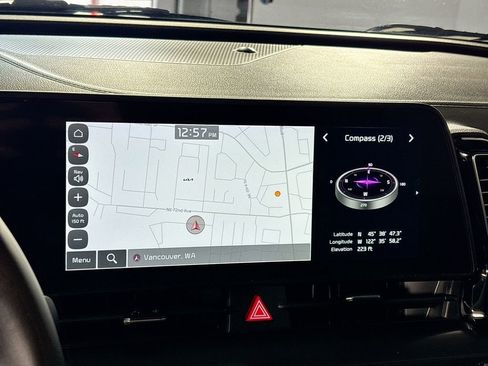 Certified 2024 Kia Sportage EX image 17