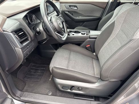 Used 2023 Nissan Rogue SV AWD/4WD image 13