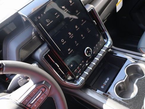 New 2026 GMC Yukon AT4 w/ AT4 Premium Plus Package AWD/4WD image 25