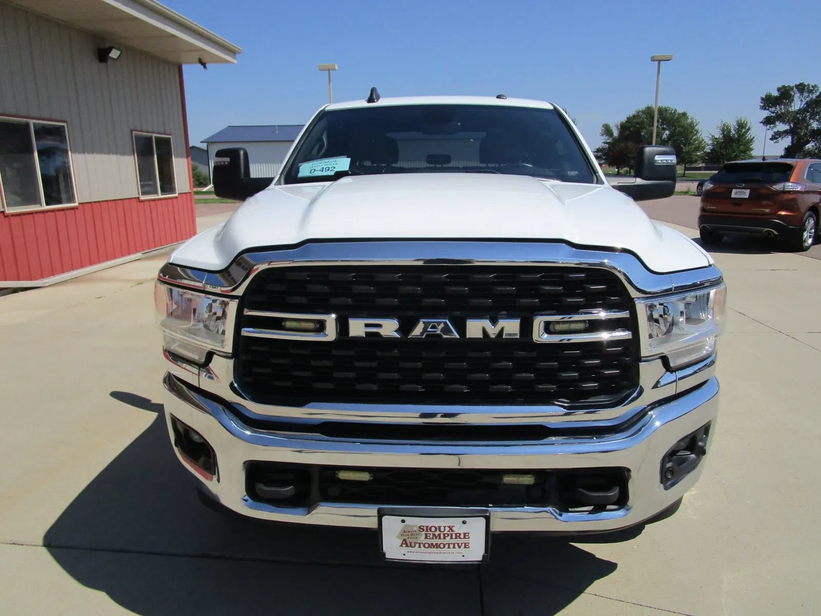 Used 2023 RAM 2500 Big Horn w/ Level 1 Equipment Group AWD/4WD image 2