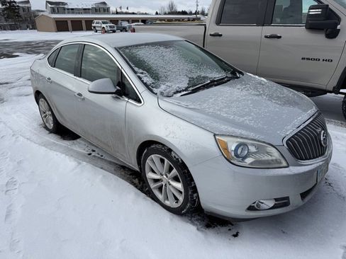 Used 2013 Buick Verano Convenience image 2