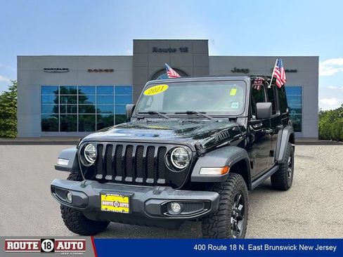 Used 2021 Jeep Wrangler Unlimited Sport AWD/4WD image 2