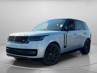 New 2025 Land Rover Range Rover SE