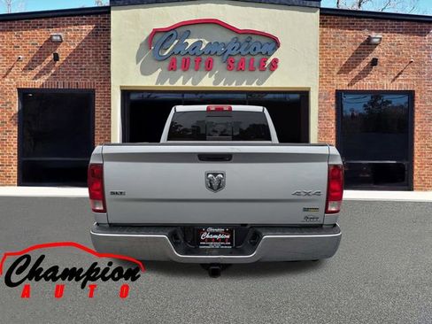 Used 2011 RAM 1500 Classic SLT AWD/4WD image 8