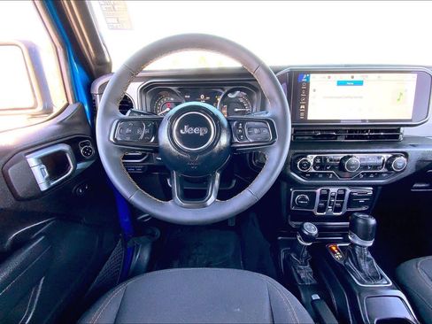 Used 2024 Jeep Wrangler Sport S w/ Convenience Group image 5