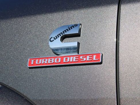 Used 2024 RAM 2500 Big Horn w/ Sport Appearance Package image 20