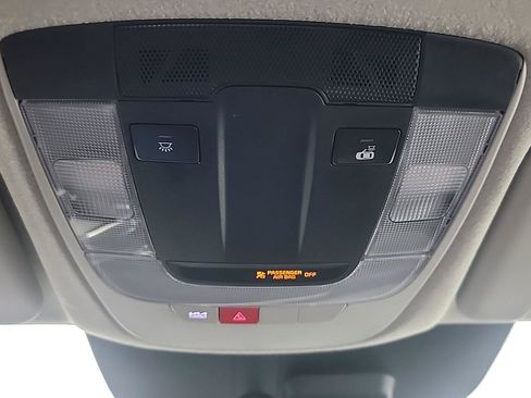 Used 2023 Kia Niro EX FWD image 29