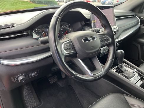 Used 2022 Jeep Compass Limited image 2