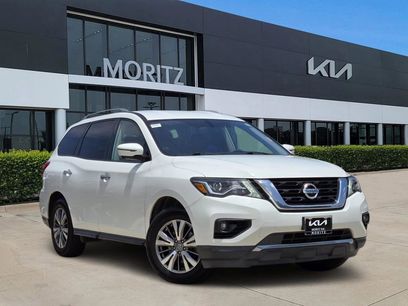 Used 2019 Nissan Pathfinder SL