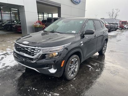 Certified 2023 Kia Seltos LX