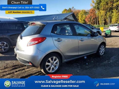 Used 2013 MAZDA MAZDA2 Touring image 4