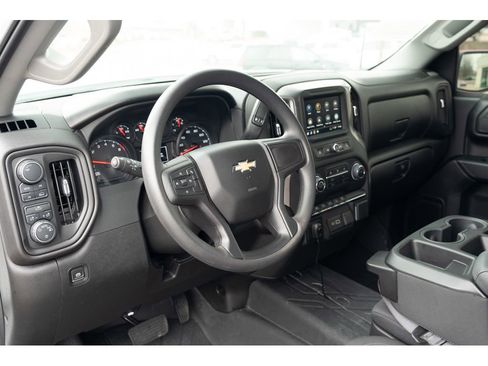 Certified 2024 Chevrolet Silverado 1500 Custom w/ LPO, Dark Essentials Package image 10