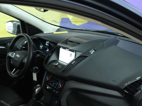 Used 2018 Ford Escape SEL w/ Ford Safe & Smart Package FWD image 6
