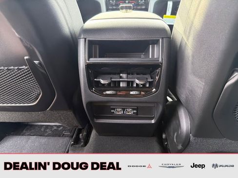 New 2026 Jeep Grand Cherokee Laredo AWD/4WD image 23