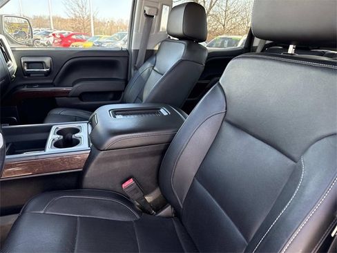 Used 2018 GMC Sierra 1500 SLT image 15