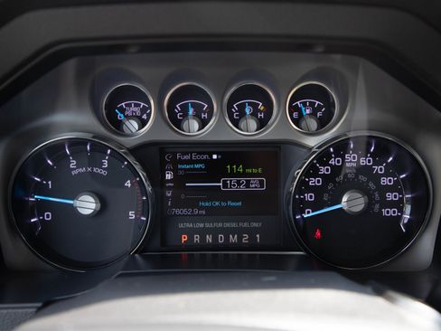 Used 2016 Ford F350 Lariat w/ Lariat Interior Package AWD/4WD image 21