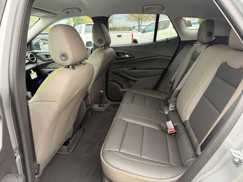 New 2026 Chevrolet Trax ACTIV FWD image 31
