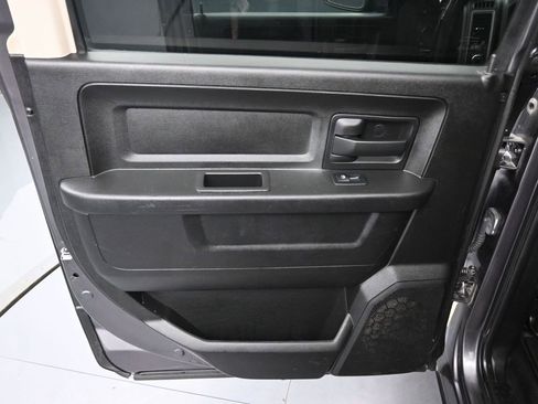 Used 2018 RAM 1500 Tradesman w/ Popular Equipment Group image 23