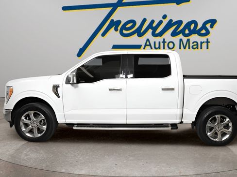 Used 2022 Ford F150 Lariat image 12