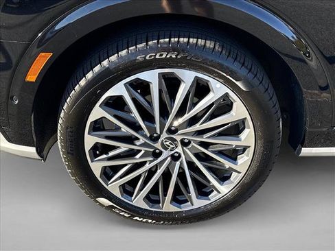 Certified 2026 Hyundai Palisade Calligraphy AWD/4WD image 10