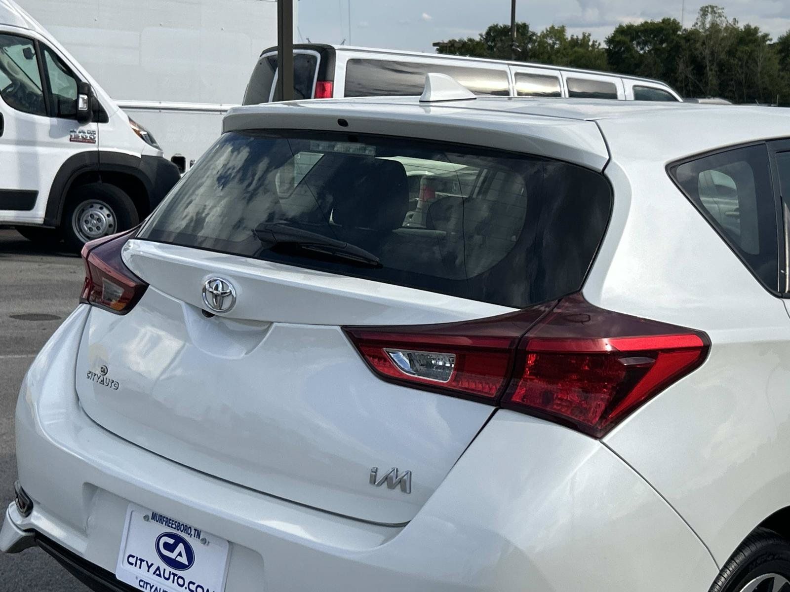 Used 2017 Toyota Corolla iM w/ All-Weather Mat Package FWD image 15