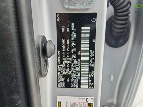 Used 2022 Toyota 4Runner SR5 AWD/4WD image 60
