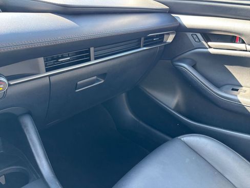 Used 2023 MAZDA MAZDA3 s image 33