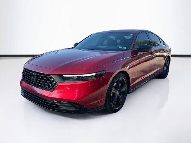 Used 2023 Honda Accord Sport image 3