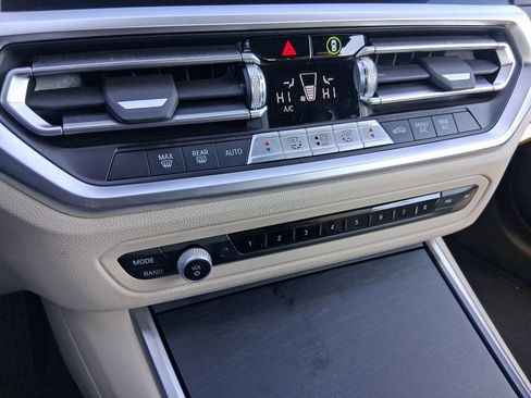 Used 2023 BMW 430i Convertible image 17