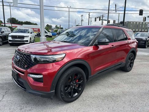 Used 2020 Ford Explorer ST w/ ST High-Performance Pack AWD/4WD image 9