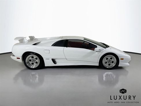 Used 1992 Lamborghini Diablo Coupe image 5
