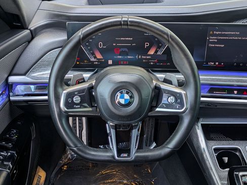Used 2023 BMW 740i w/ Parking Assistance Package image 13
