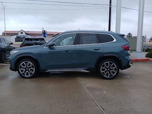 New 2026 BMW X1 xDrive28i AWD/4WD image 6