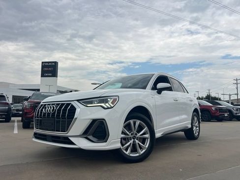 Used 2023 Audi Q3 2.0T Premium AWD/4WD image 2