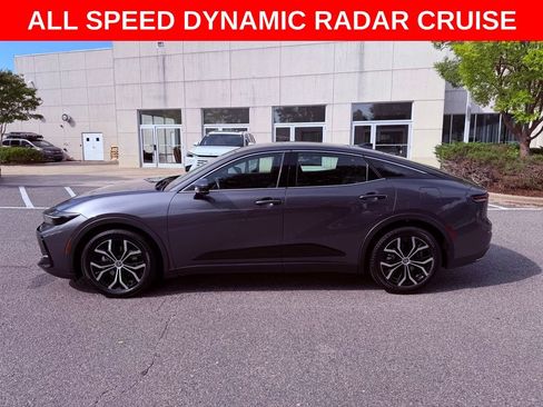 Used 2023 Toyota Crown AWD/4WD image 4