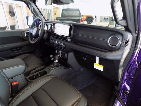 New 2026 Jeep Gladiator Sport image 20