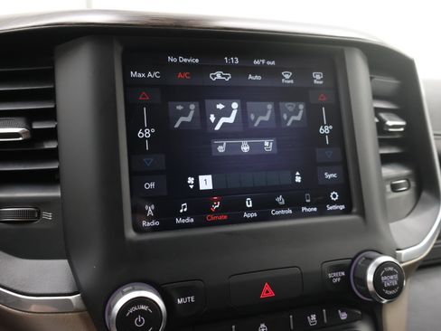 Used 2020 RAM 1500 Laramie AWD/4WD image 49