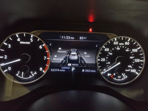 Used 2023 Nissan Rogue S FWD image 23