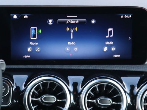 Certified 2025 Mercedes-Benz CLA 250 image 14