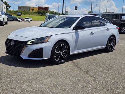 Used 2024 Nissan Altima 2.5 SR w/ SR Premium Package