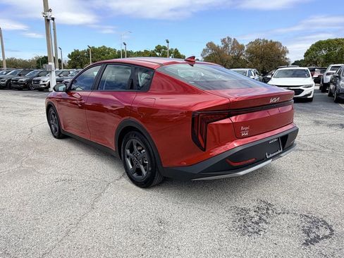 Used 2025 Kia K4 LXS image 6