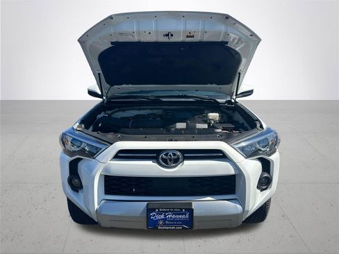 Used 2023 Toyota 4Runner TRD Off-Road AWD/4WD image 3