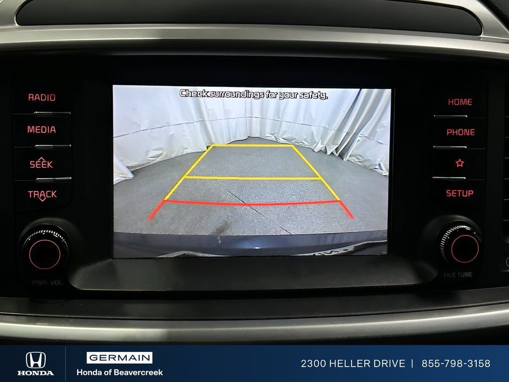 Used 2019 Kia Sorento FWD image 19