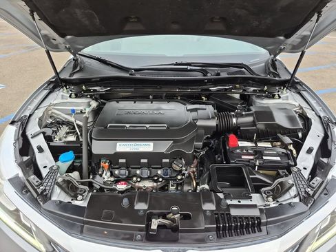 Used 2017 Honda Accord EX-L image 31
