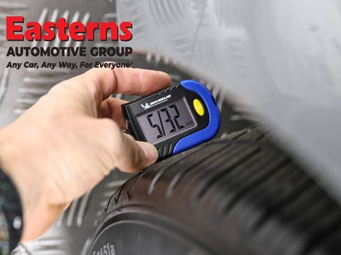 Used 2023 Toyota Camry XSE image 30