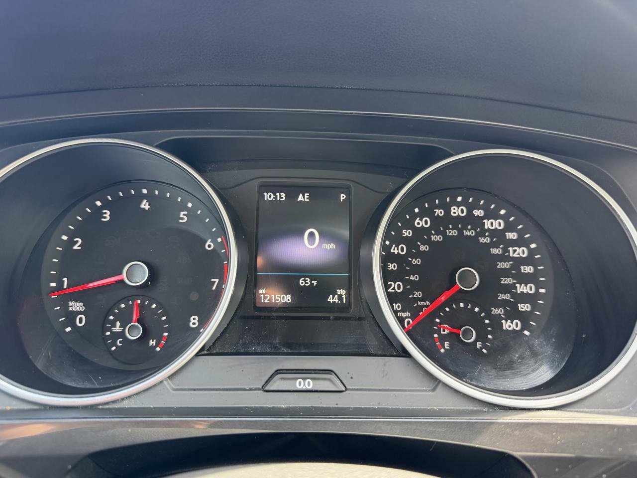 Used 2018 Volkswagen Tiguan SEL AWD/4WD image 17