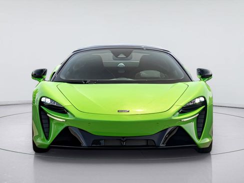 New 2026 McLaren Artura Spider RWD image 3
