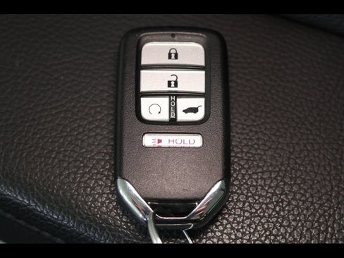 Used 2019 Honda Pilot Touring image 29