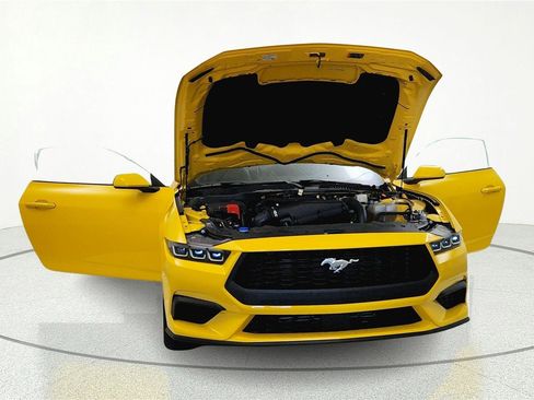 Used 2024 Ford Mustang Premium RWD image 27